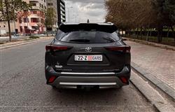 تۆیۆتا هایلاندەر